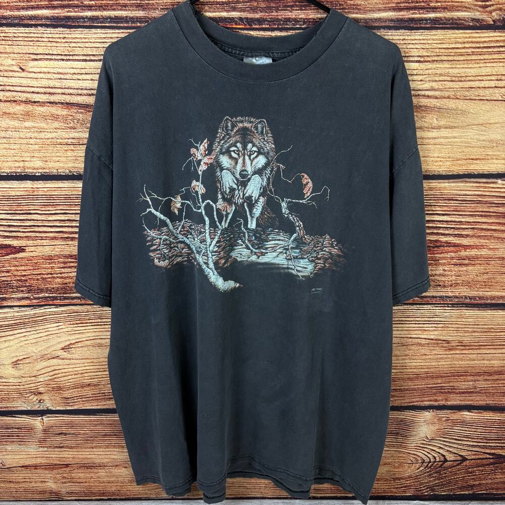 Vintage 1990s Wolf & Nature Faded Short Sleeve T-shirt - Picture 2 of 8